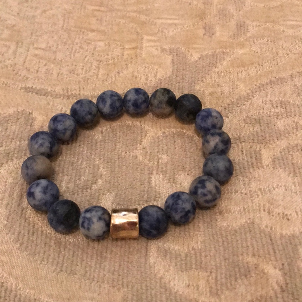 Beaded bracelet